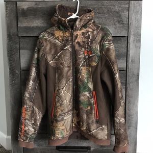 Under Armour Men’s Storm hunting sweatshirt